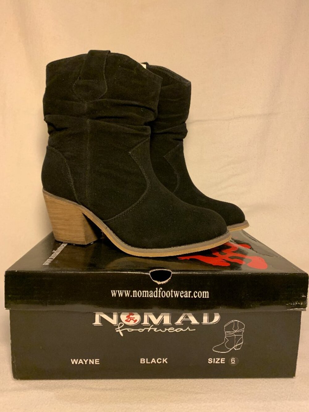 Slouch Boots, Black, Size 6